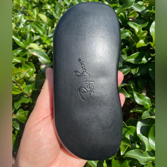 Ray-Ban Other - Ray-Ban Black Leather Glasses Case‎